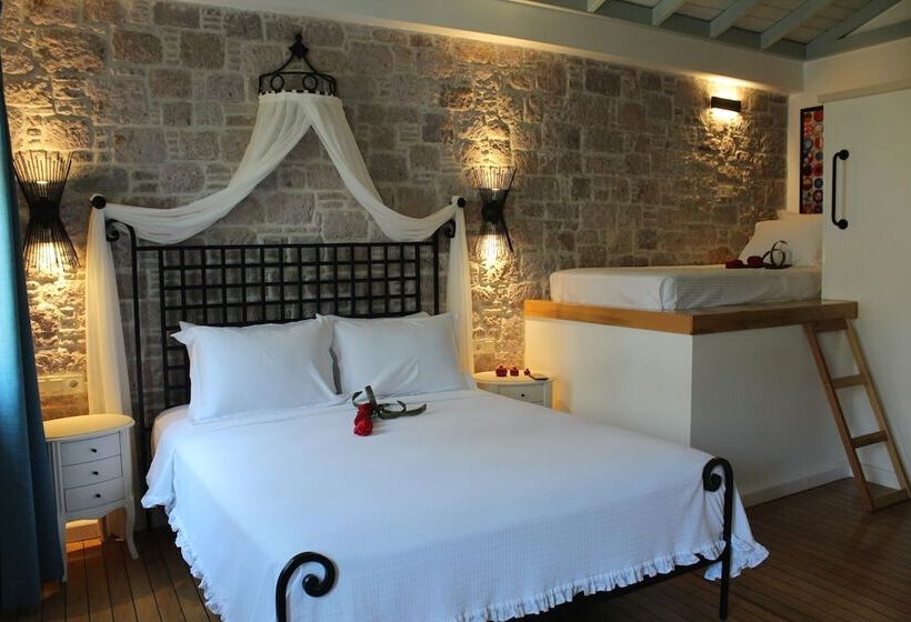 İna Cunda Art Otel