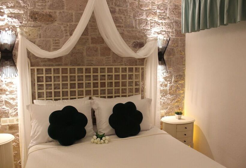 İna Cunda Art Otel