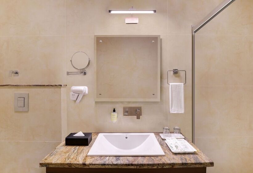 Lemon Tree Hotel Mcleodganj