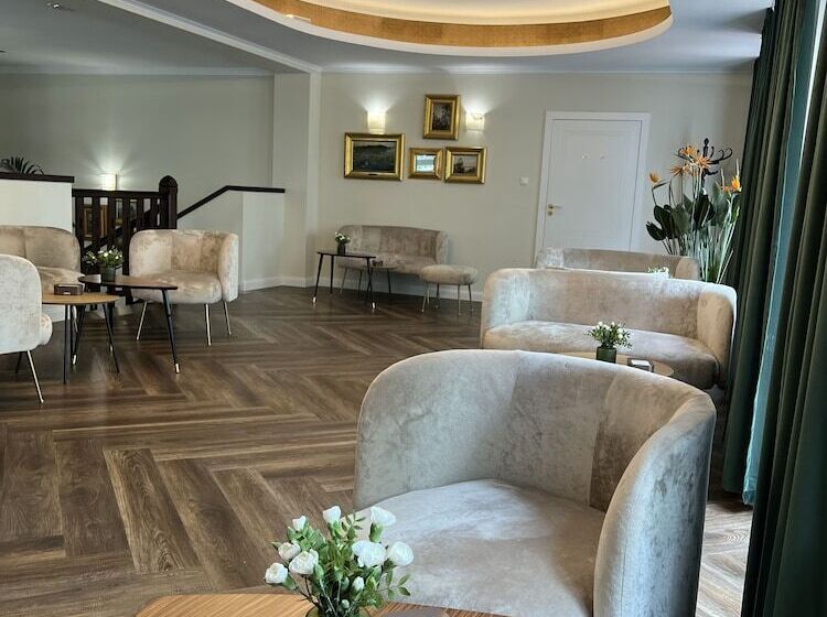 Mleczarnia Hotel Restauracja