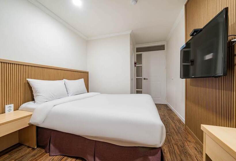 فندق على الطريق Sokcho Hotel Cheongcho