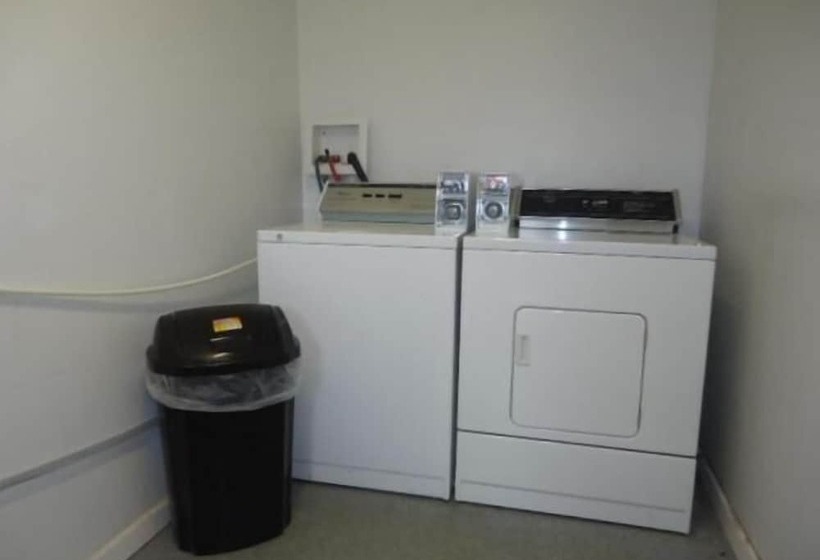 モーテル Relax Inn Elmira