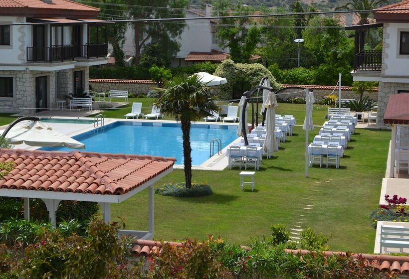 בית מלון כפרי Nea Garden