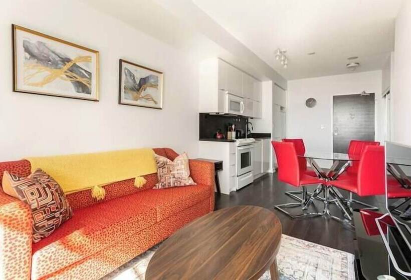 Downtown Toronto Luxury Suites