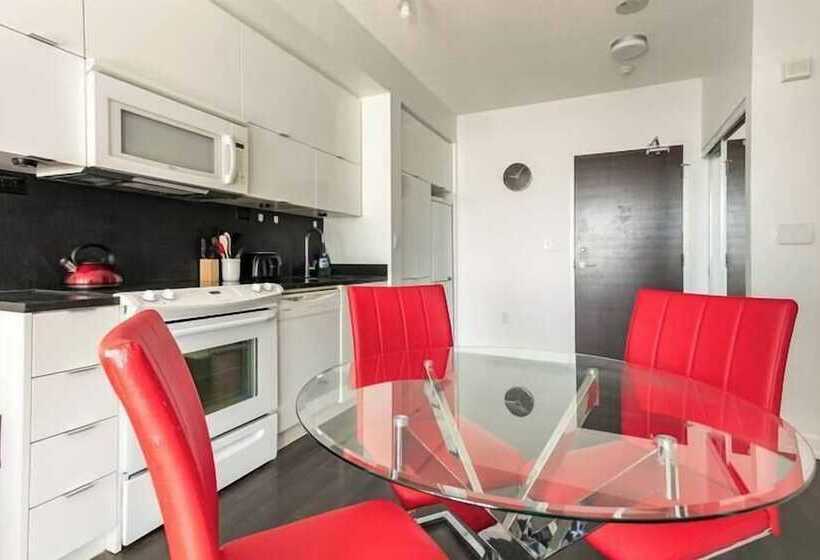 Downtown Toronto Luxury Suites