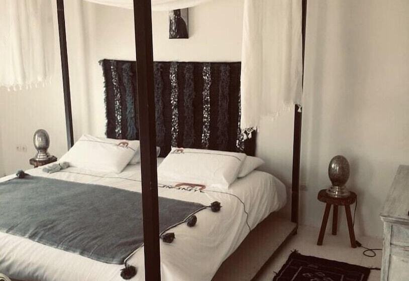 پانسیون Ali Baba Infinity