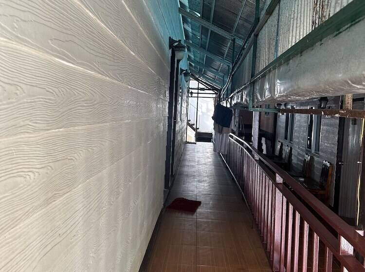 Пансион Bangsit Guesthouse