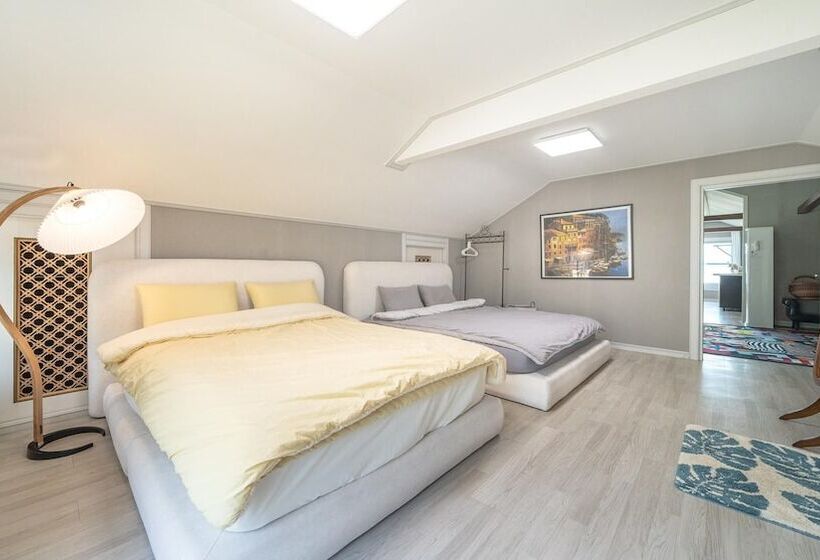 Yeosu Canada Meo Village Pet Pension