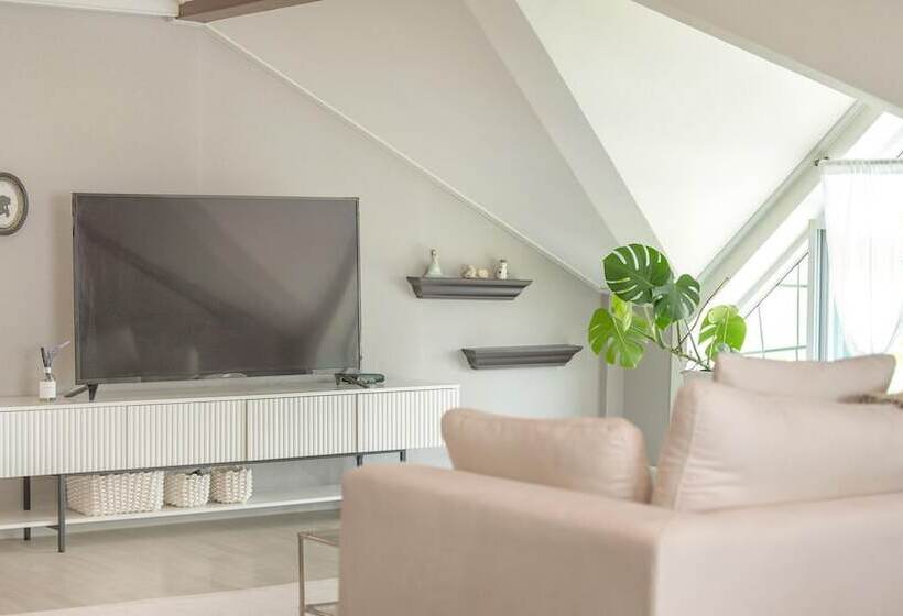 Yeosu Canada Meo Village Pet Pension