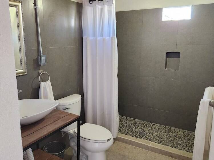 بنسيون Casa Ciprés