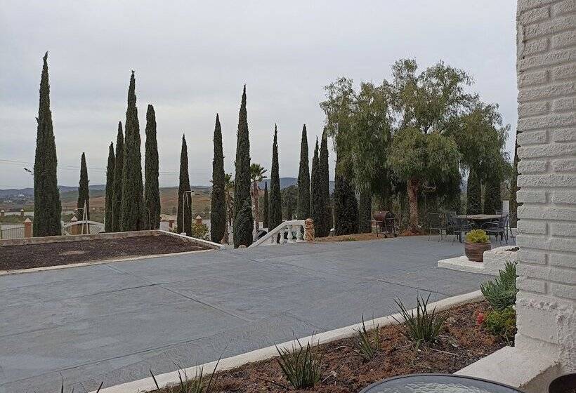 بنسيون Casa Ciprés