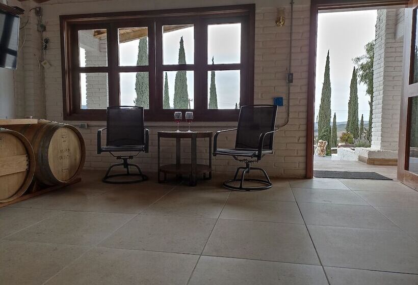 بنسيون Casa Ciprés