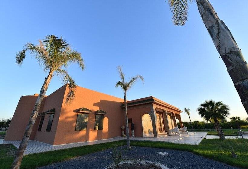 پانسیون Domaine Bahi