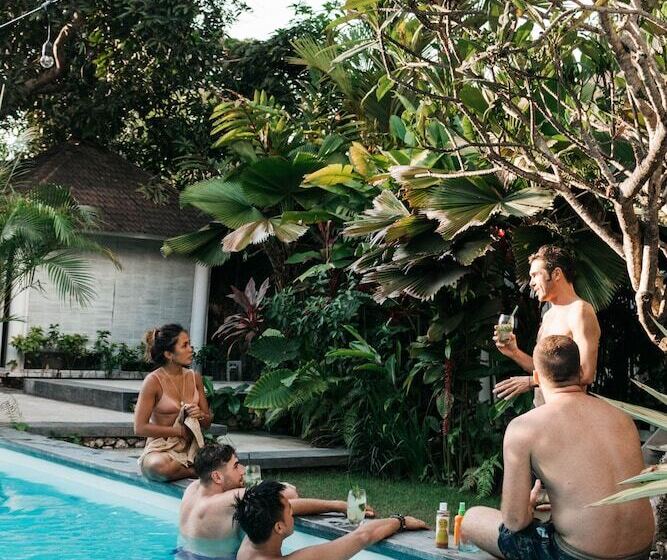 بنسيون Dream Surf House Avellana