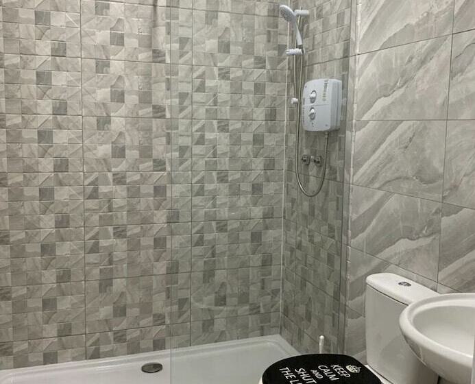 膳宿费 Eden Quay Lodge