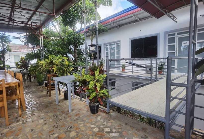 پانسیون Reddoorz At Lao Singuan Homestay