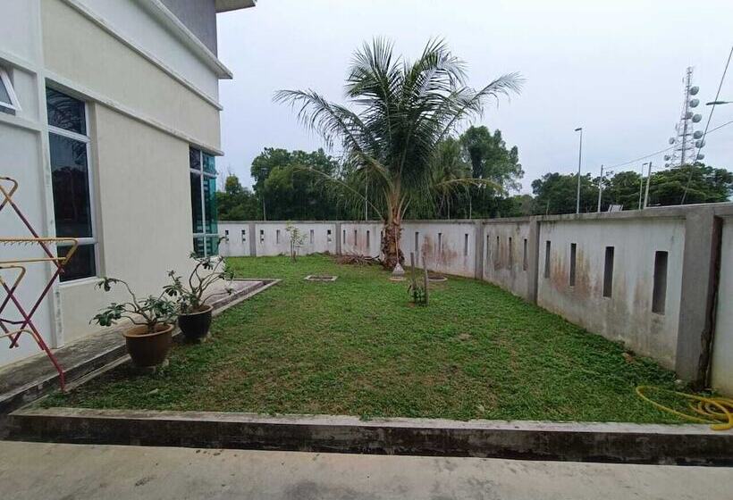 بنسيون Oyo Homes 90606 Casaria Cherating