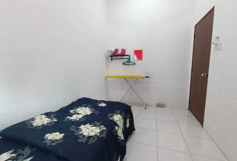 بنسيون Oyo Homes 90606 Casaria Cherating