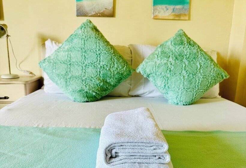 פנסיון Paragua