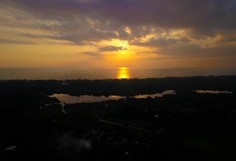 펜션 Ralahami Bungalow