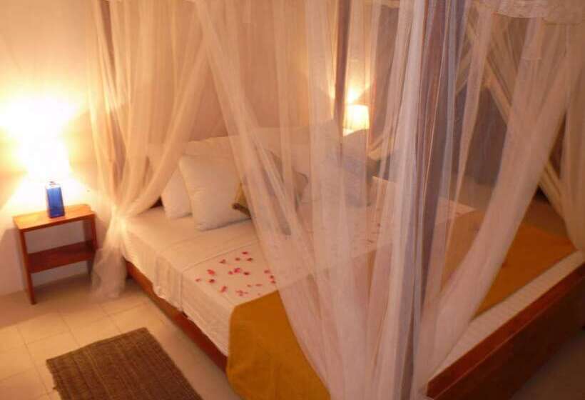 펜션 Ralahami Bungalow