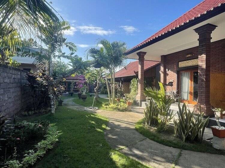 פנסיון Tebu Menjangan Homestay