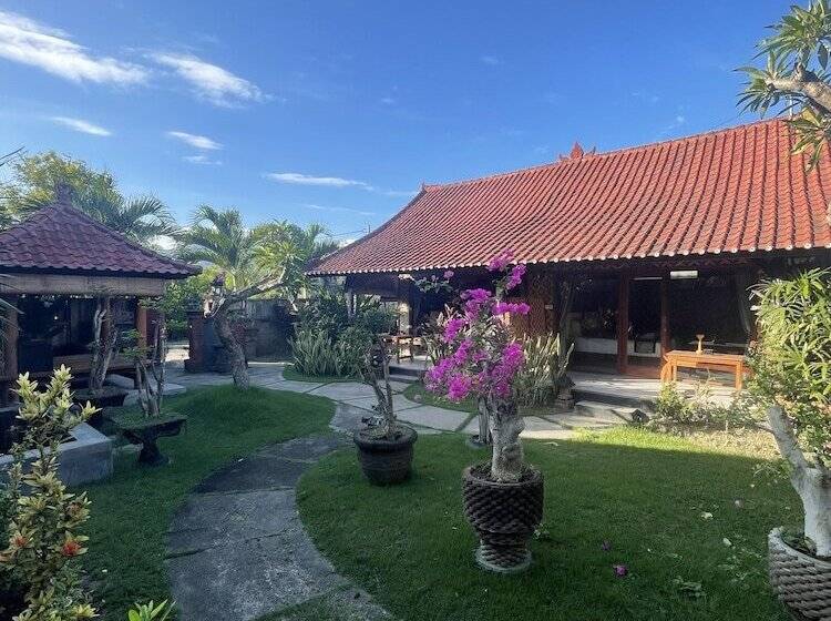 פנסיון Tebu Menjangan Homestay