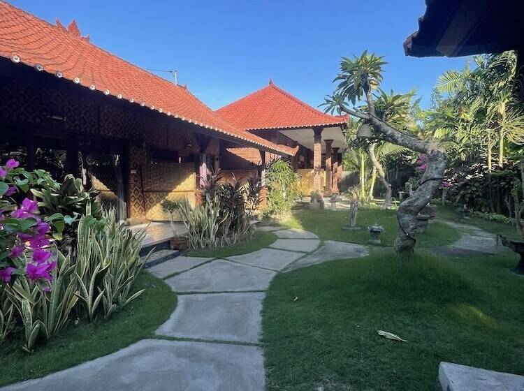 פנסיון Tebu Menjangan Homestay
