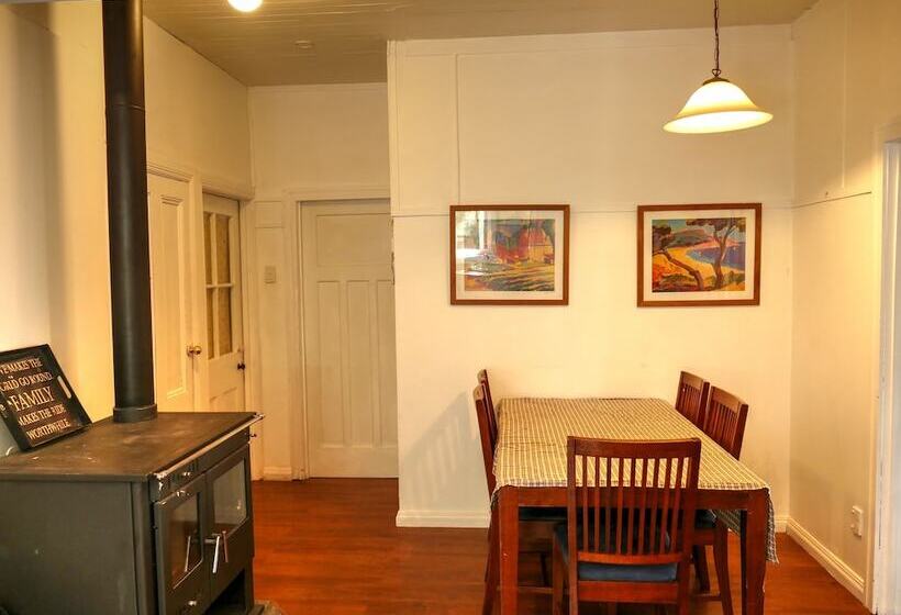 Пансион Timber Trail Centre