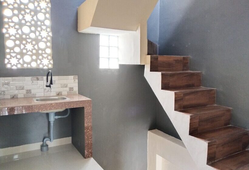 Пансион U Eleven Syariah Homestay