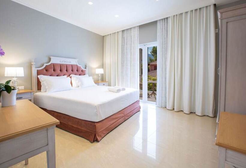 بنسيون Vk Luxury Suites   Private Parking   Adults Only