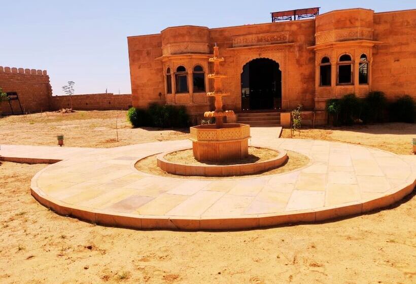 منتجع Foxoso Luxury Camps