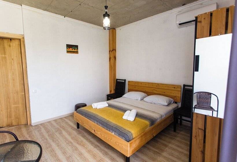 استراحتگاه Kaprovani Sand