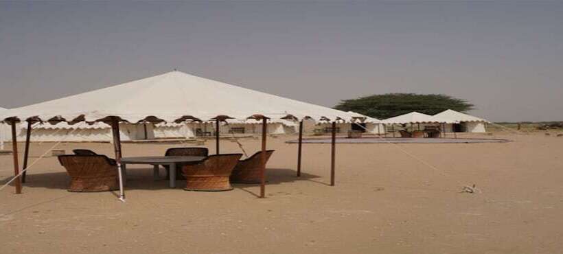 منتجع Lal Garh Desert Camp