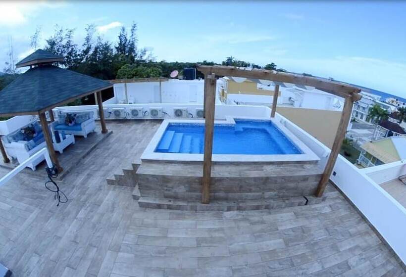 Rosil Place Aparthotel By The Beach