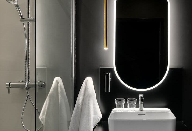 Saint Martin Residence By Y3 Hotels, Old Town With Wellness