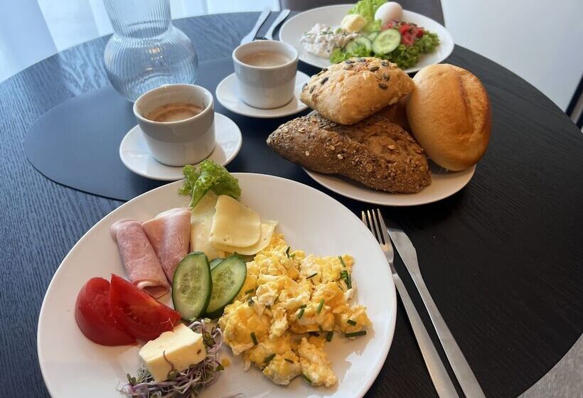 Saint Martin Residence By Y3 Hotels, Old Town With Wellness