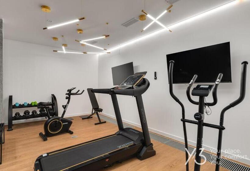 Saint Martin Residence By Y3 Hotels, Old Town With Wellness