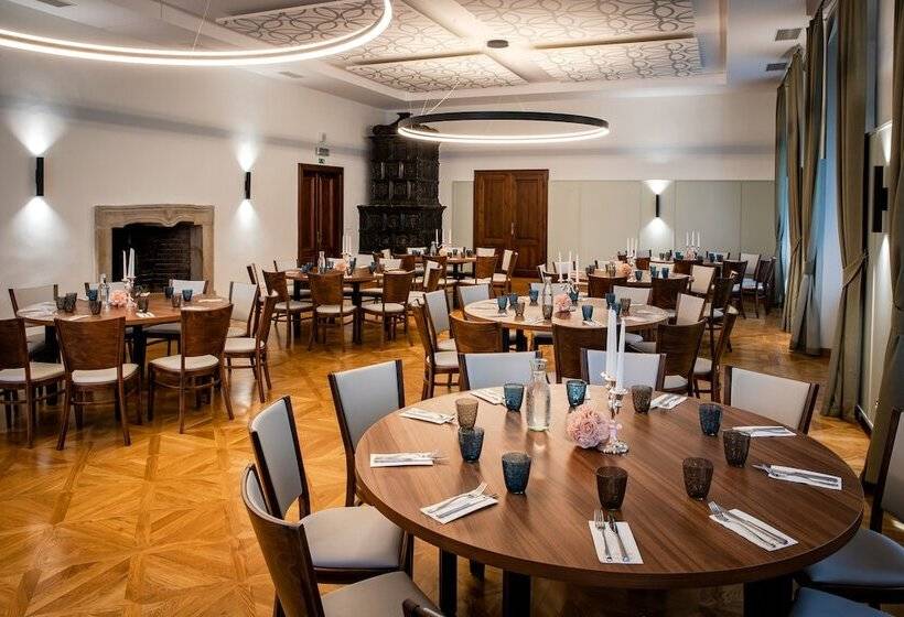 Отель Chateau Třešť