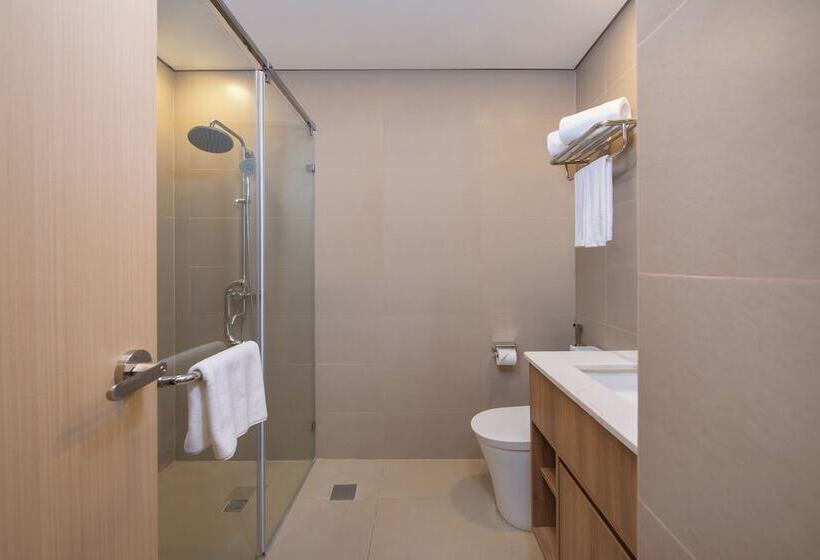 Somerset Valero Makati