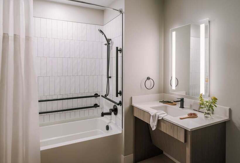 Sonder At North Loop Green