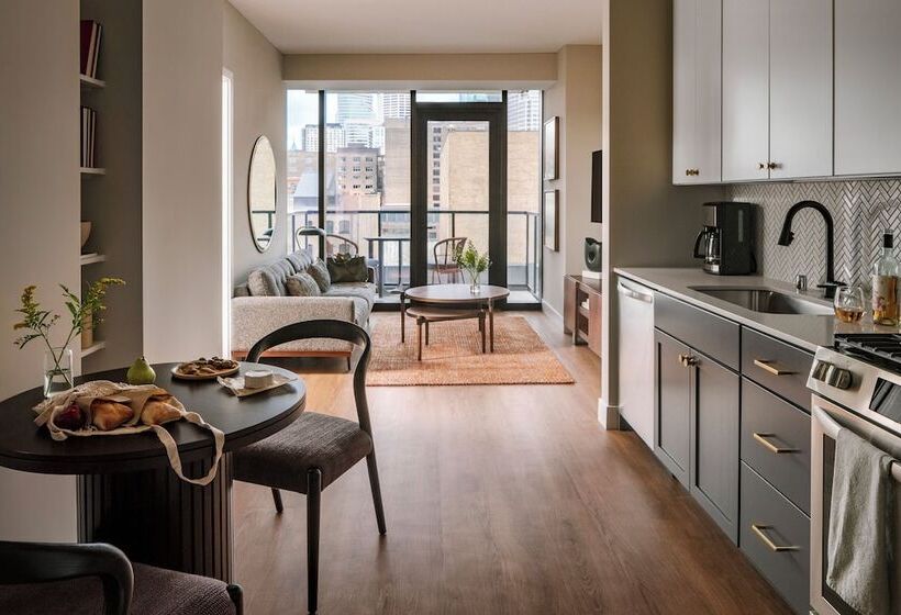 Sonder At North Loop Green