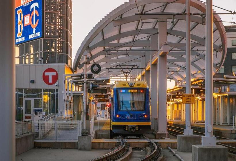 Sonder At North Loop Green