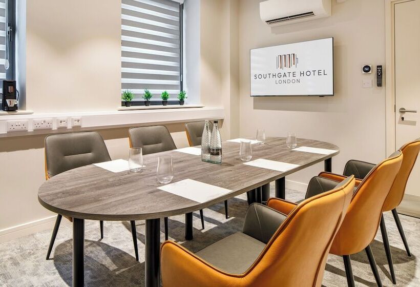 Southgate Hotel London