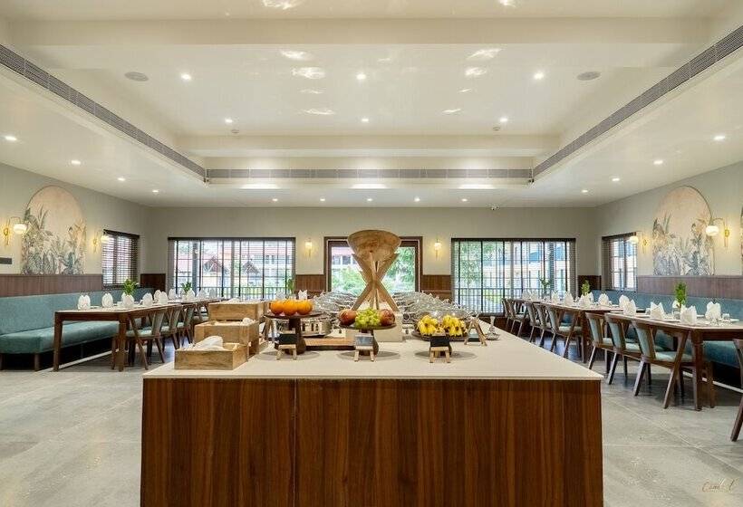 The Fern Wisteria Resort Dhari