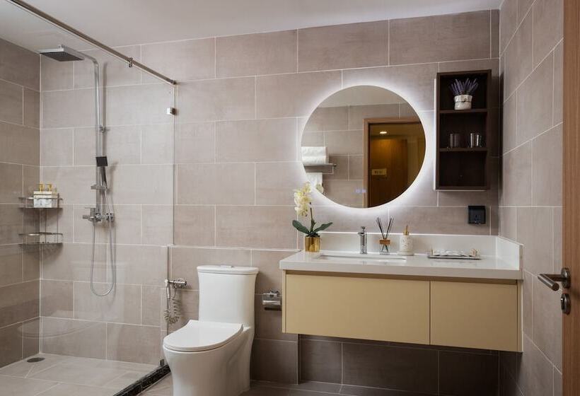 Tk Central Serviced Apartments