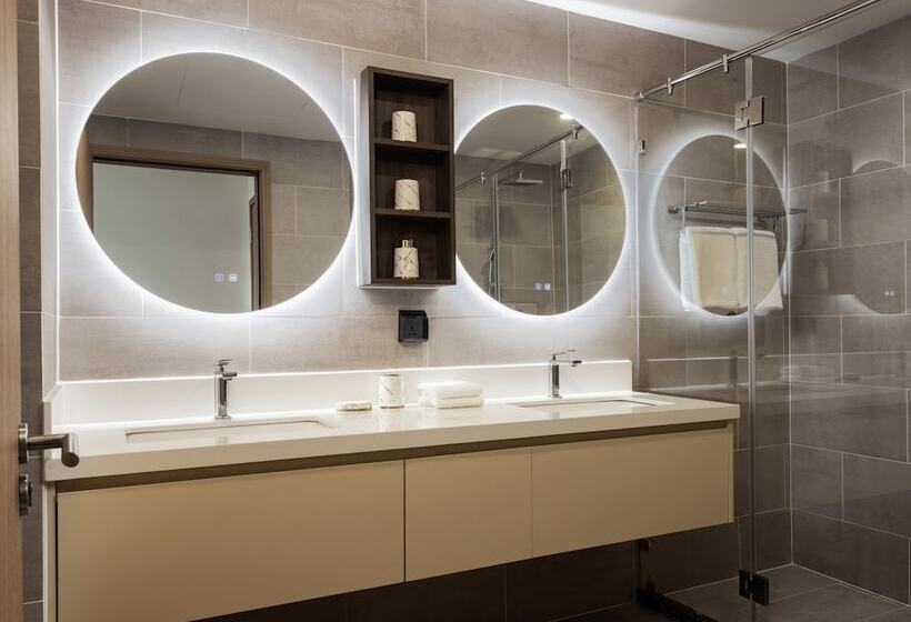 Tk Central Serviced Apartments