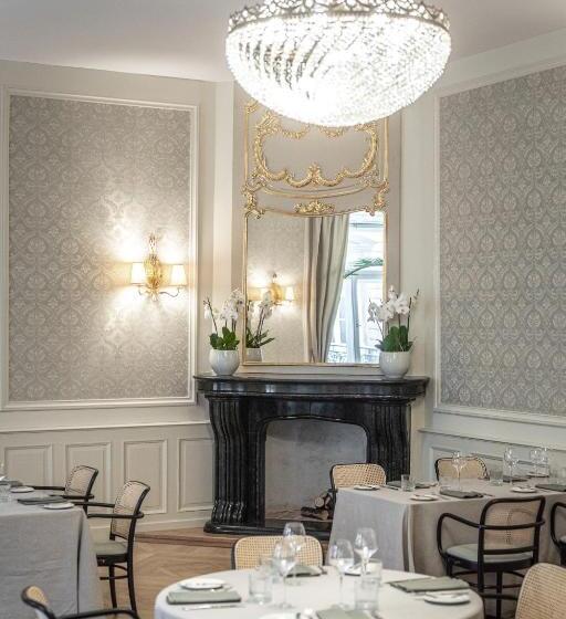 Unicus Palace Old Town Destigo Hotels