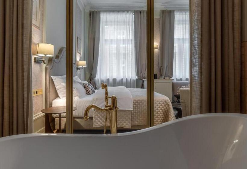 Unicus Palace Old Town Destigo Hotels