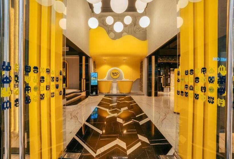Yello Hotel Harbour Bay